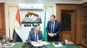 محافظ الجيزة يعتمد ترقية 5 آلاف معلم ويمنح علاوة تشجيعية لـ90 موظفًا